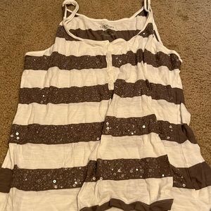 old navy tank top